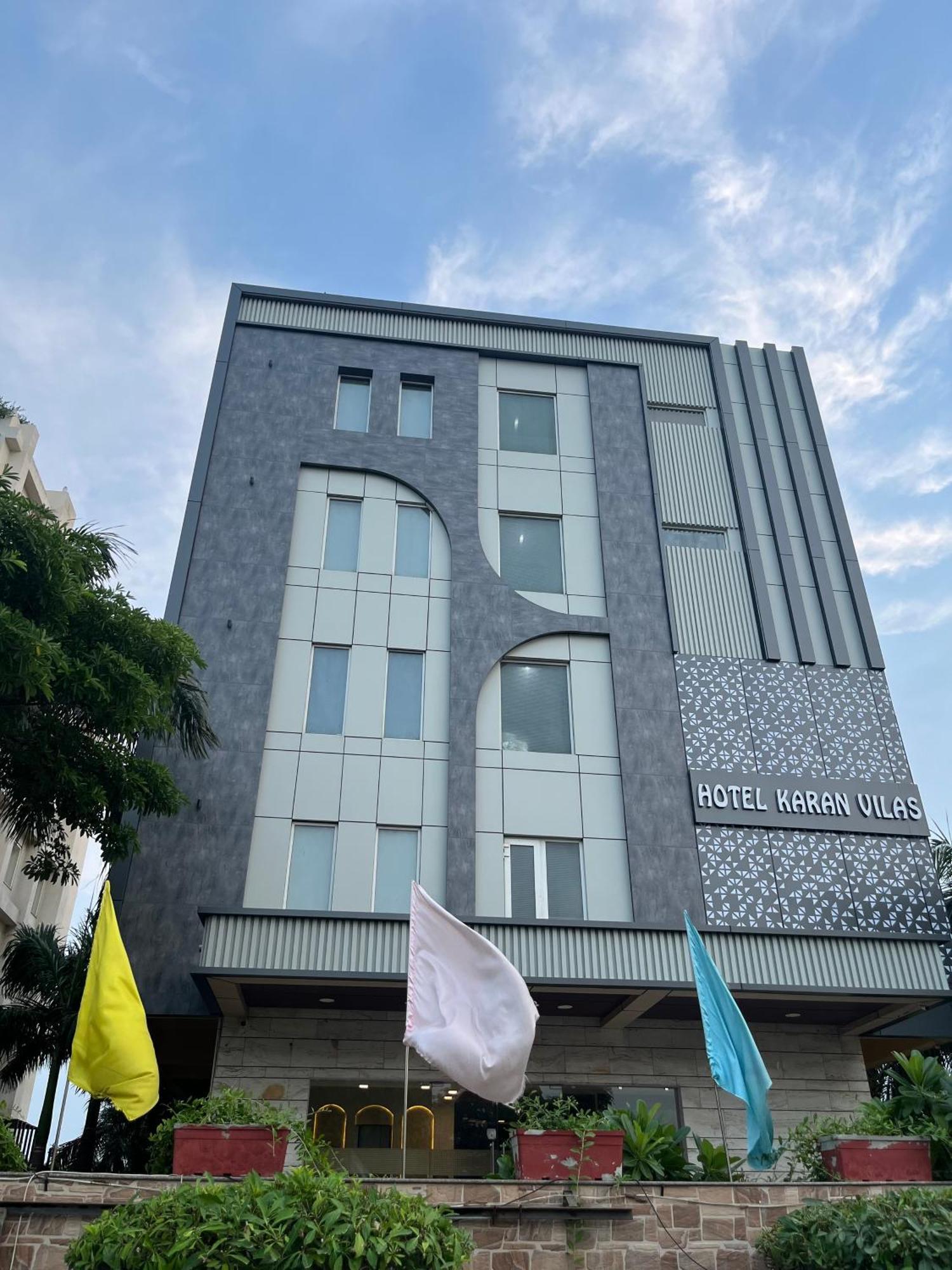 Hotel Karan Vilas Agra  Bagian luar foto
