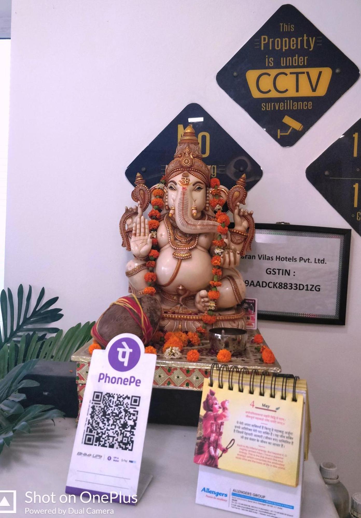 Hotel Karan Vilas Agra  Bagian luar foto