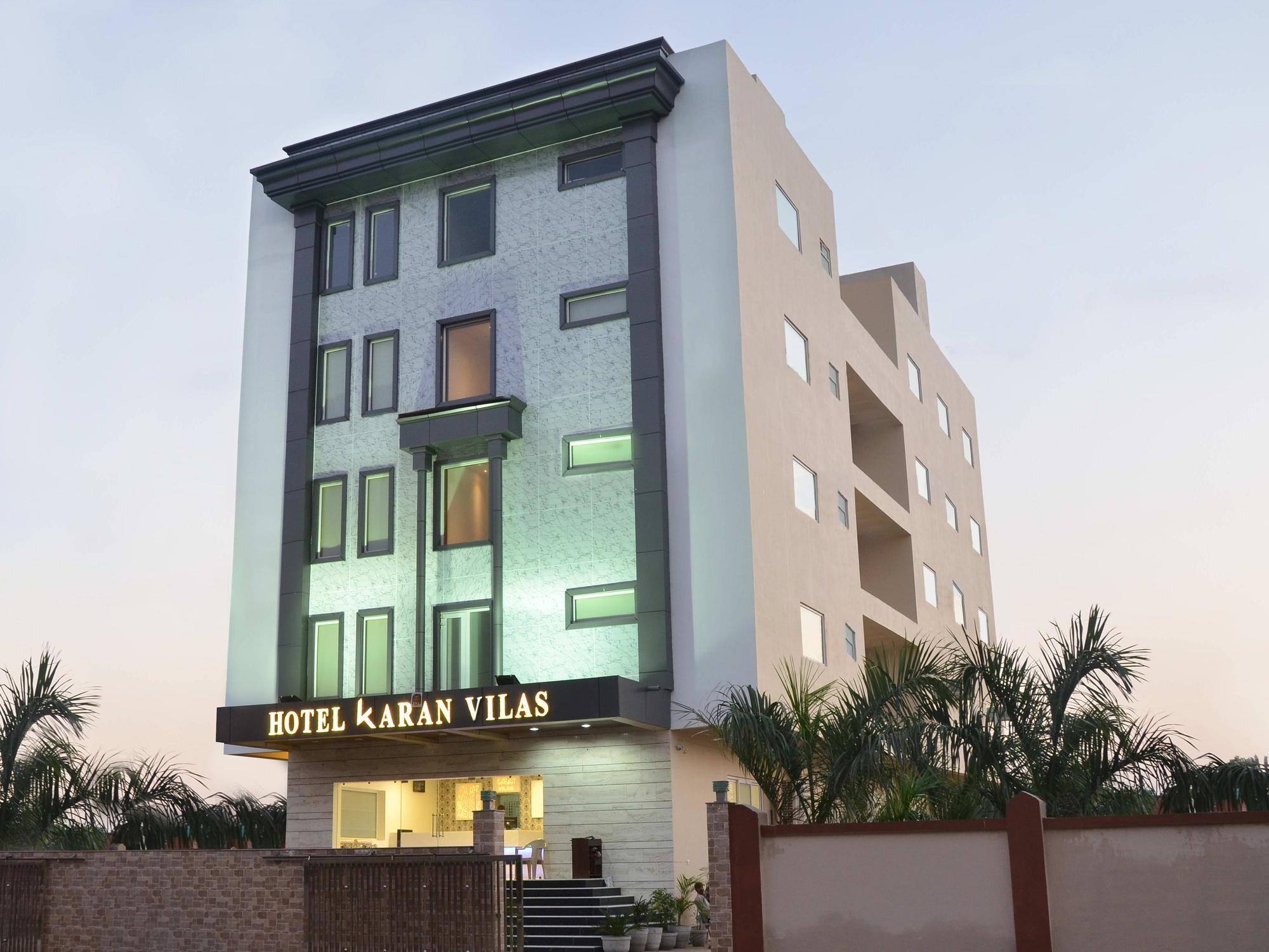 Hotel Karan Vilas Agra  Bagian luar foto